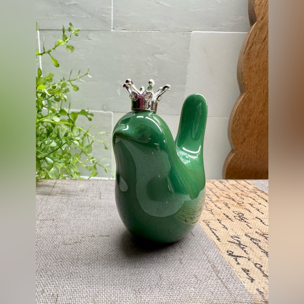 New Small Green Ceramic Bird w/ Silver Tone Crown Decor Figurine - 3” - Picture 2 of 7